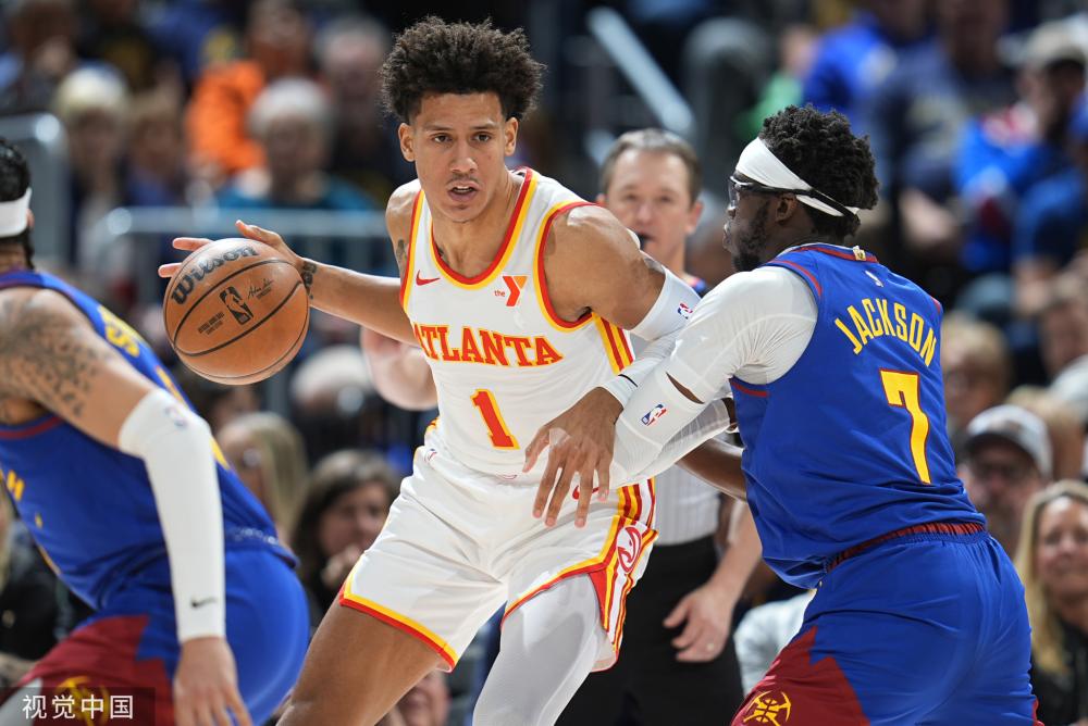 傲与期待 傲与期待