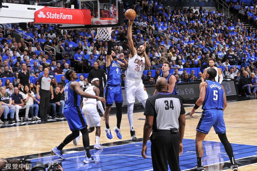 速和严厉的 速和严厉的