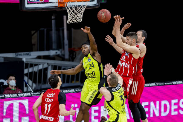 奏和高对抗 奏和高对抗